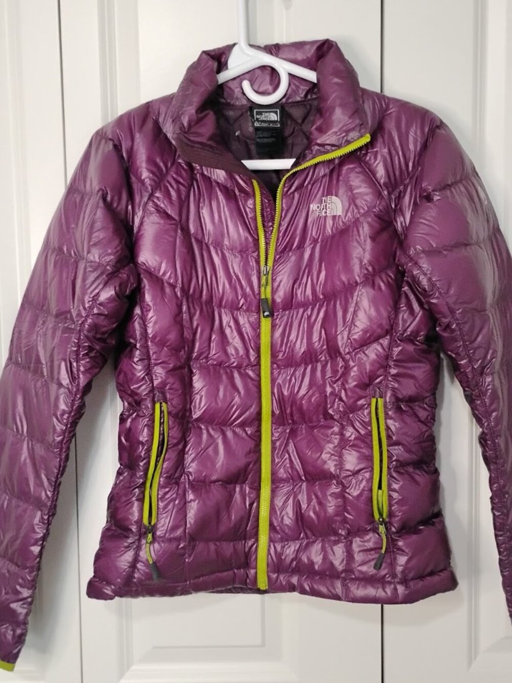 The North Face Women's Purple Summit Series 800 Down Puffer Jacket Size S